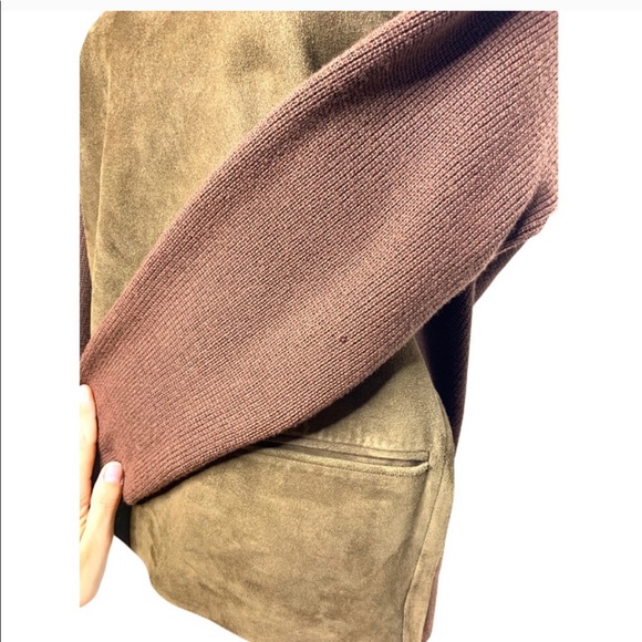 Vintage Suede Burberrys’ Brown V-Neck - Picture 4 of 8
